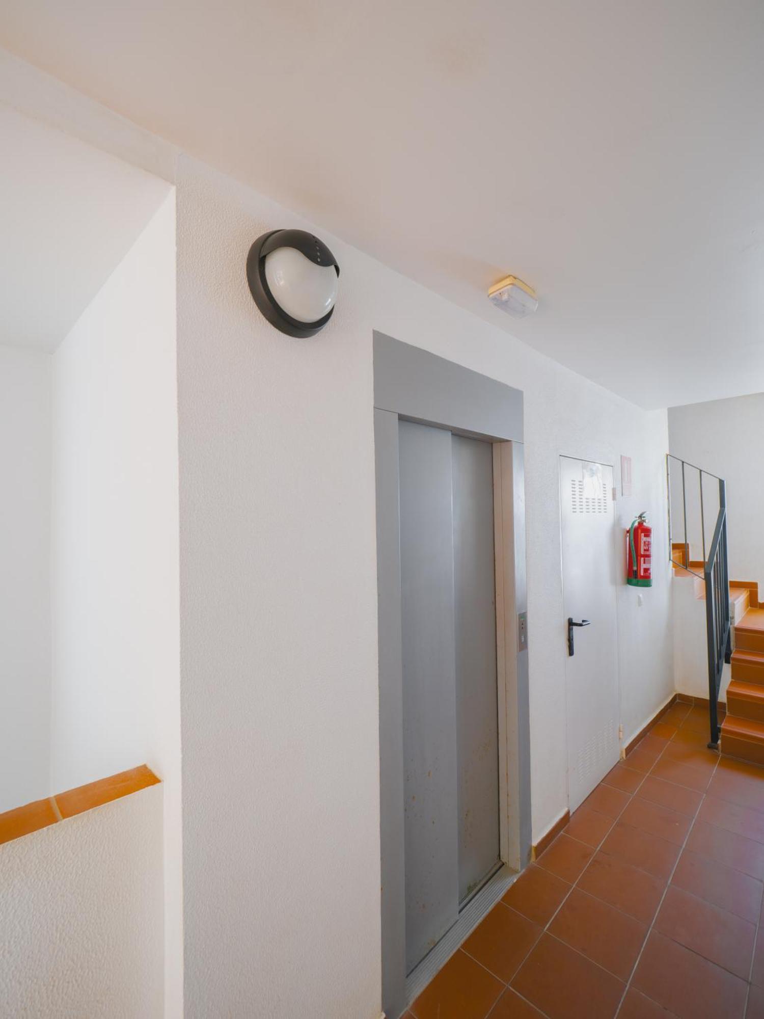 ברבטה Apartamento Terraza A La Almadraba מראה חיצוני תמונה